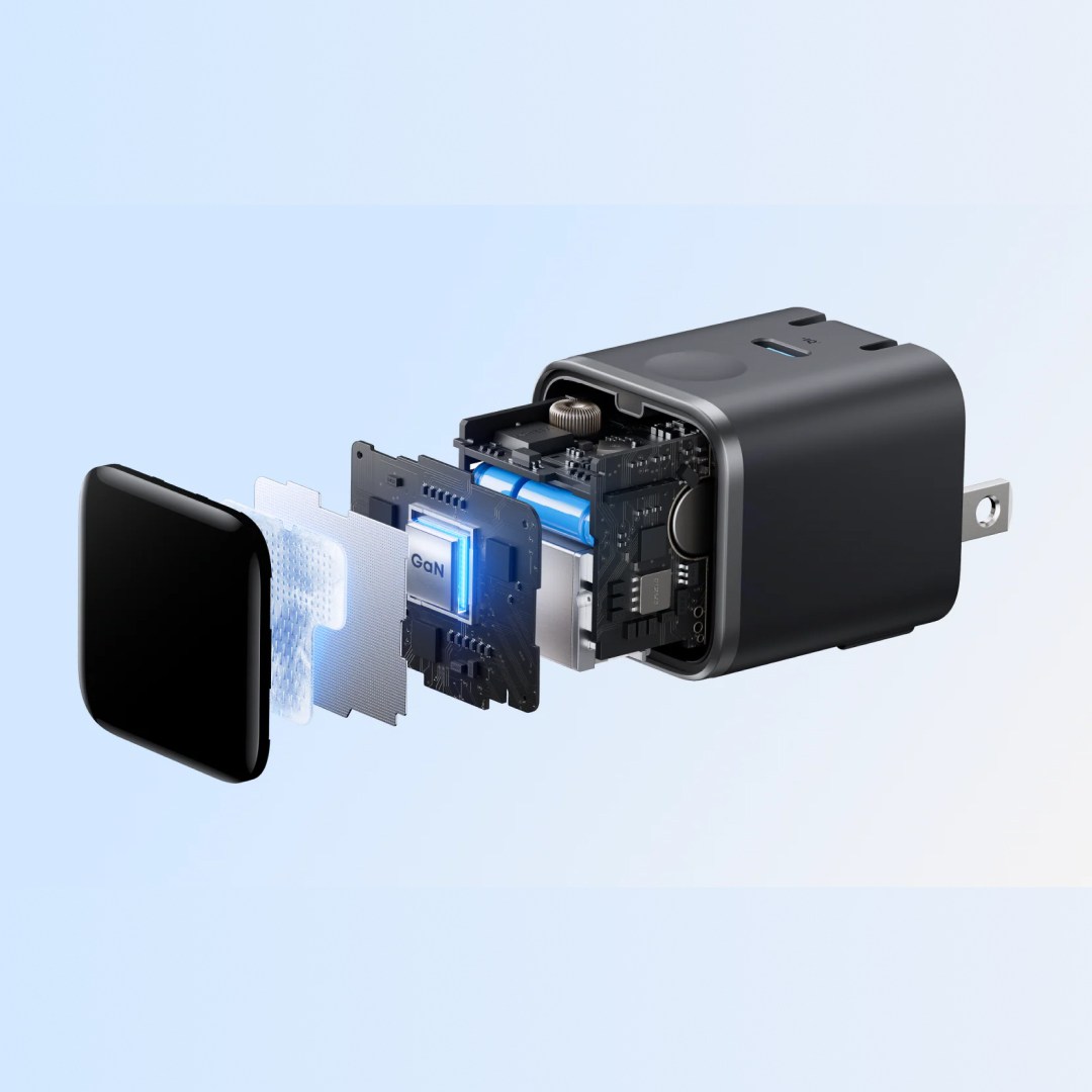 عکس آداپتور شارژر 45 وات انکر مدل A121D ساختار سخت افزاری آداپتور شارژر 45 وات انکر مدل A121D