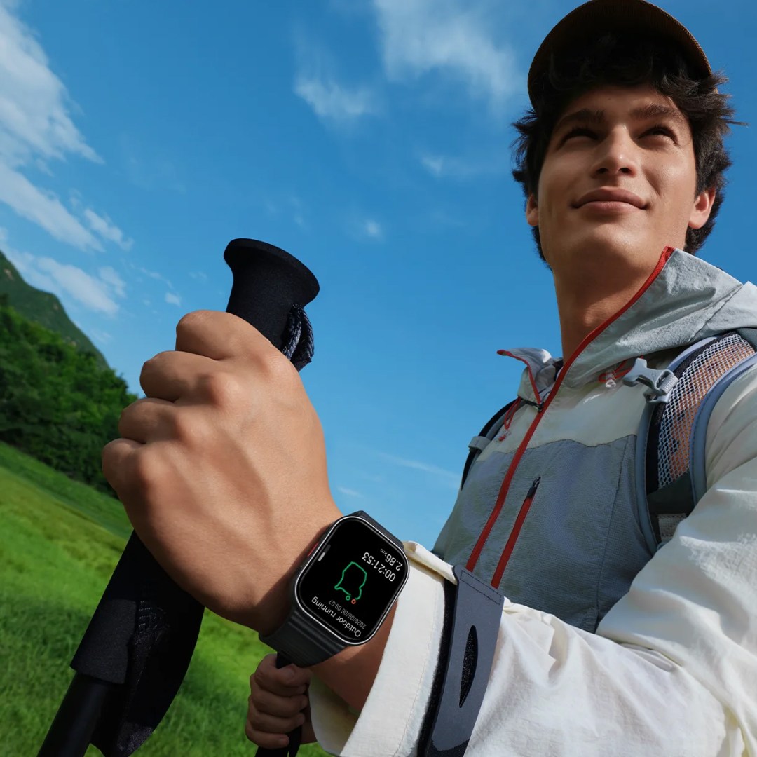 عکس ساعت هوشمند Redmi Watch 6 Lite شیائومی | 1.96 اینچ ساعت هوشمند مدل Redmi Watch 6 Lite شیائومی | 1.96 اینچ | در دست